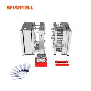 قالب حقنة دقيق مع نظام عداء محسّن 