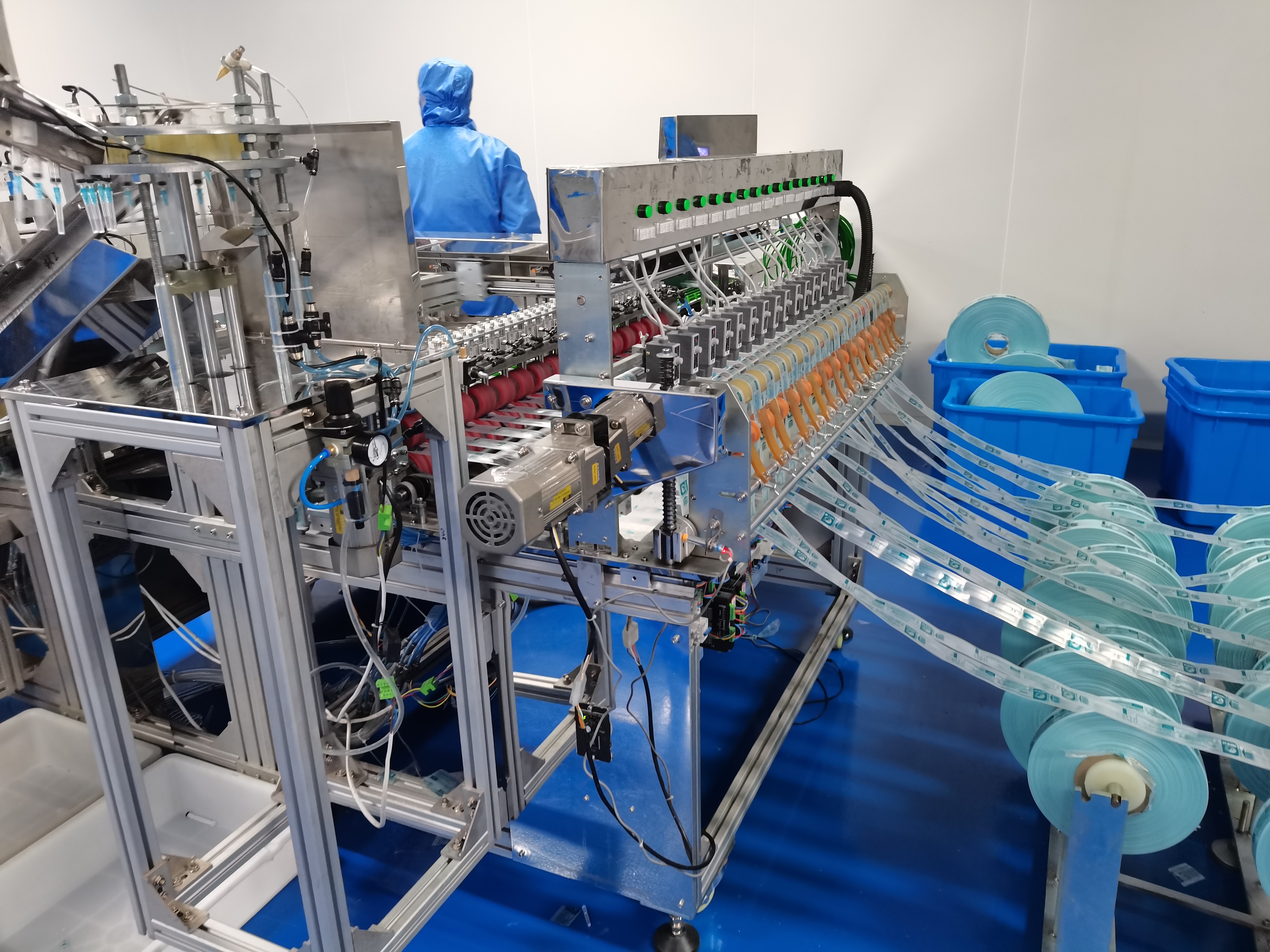 69DECBB3EF1828DC23F152D9539F364C